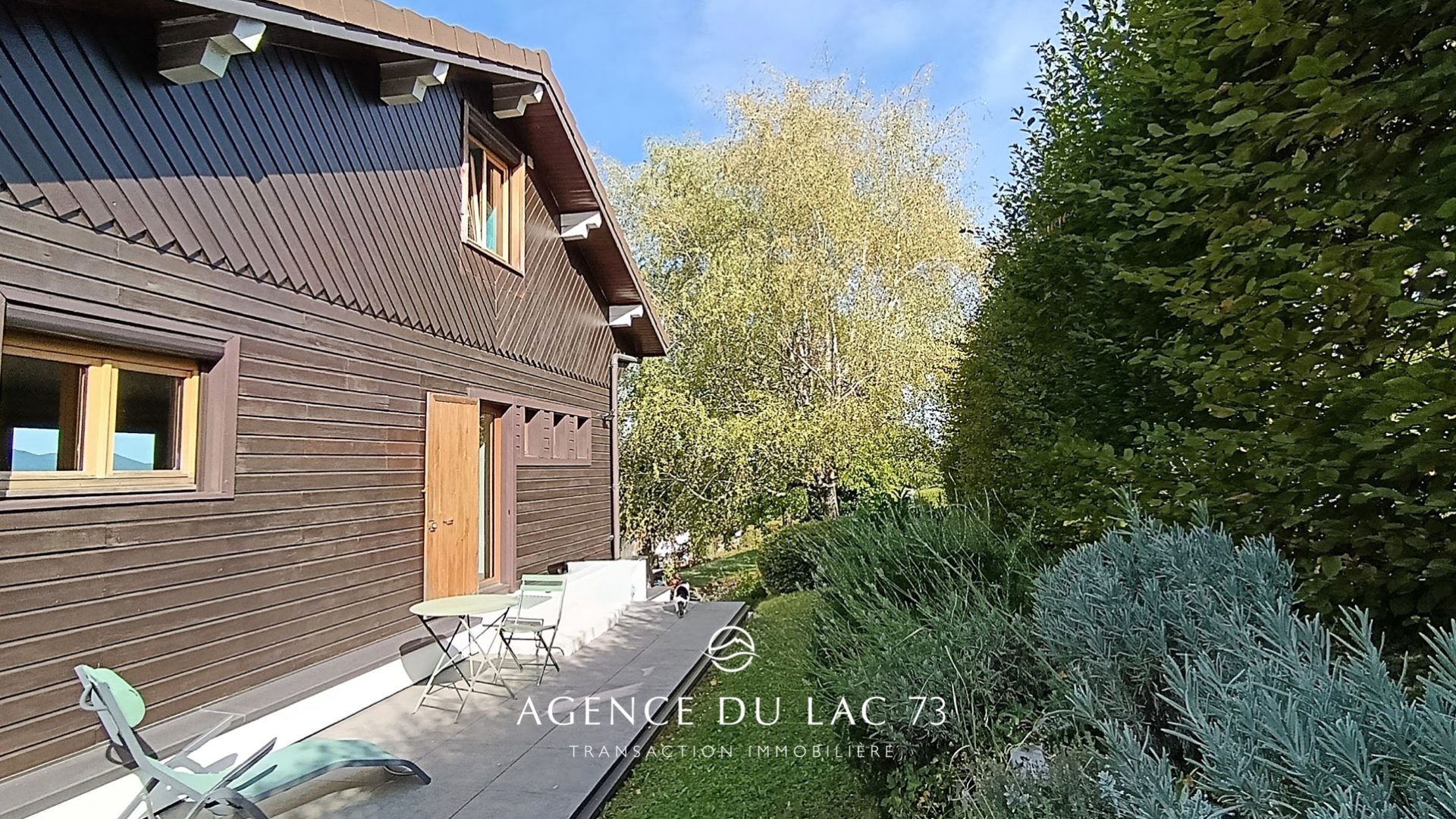 agence-lac-73-pugny-chatenod-maison-01
