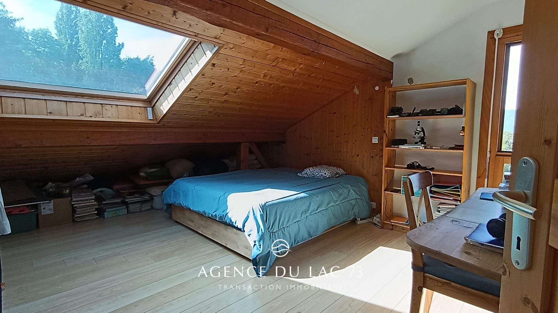 agence-lac-73-pugny-chatenod-maison-02