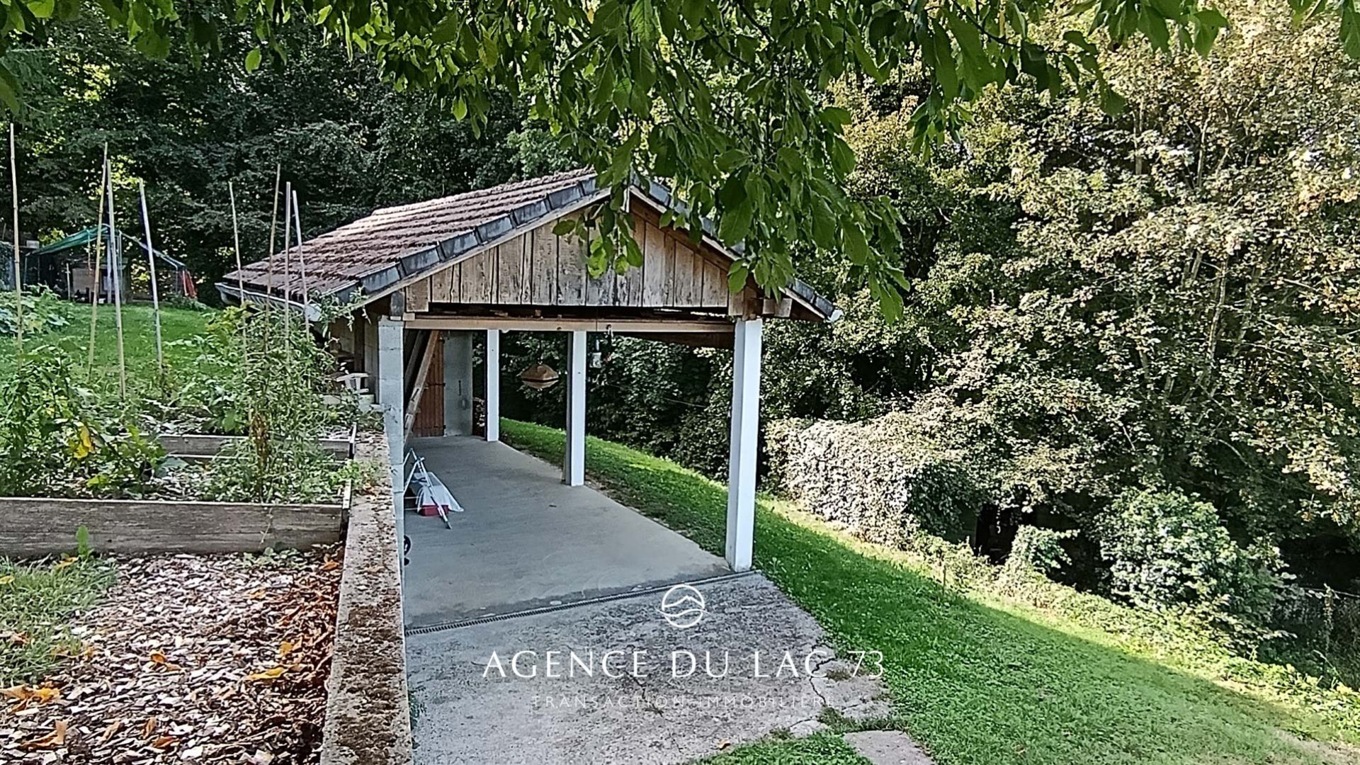 agence-lac-73-pugny-chatenod-maison-21